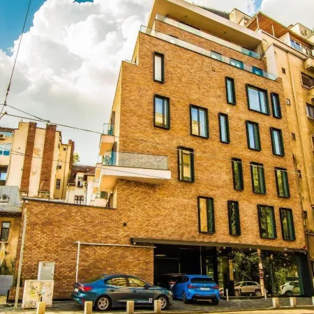 Central Carol Aparthotel 2