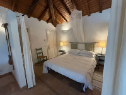 Casale Vecchio Abruzzo Countryside Spacious and Authentic Private Villa With Pool in an Olive Grove Hotels in 