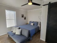 Riverfront Cabin W/Kayaks デソトのホテル