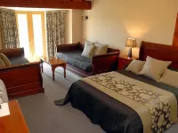 Hopbine House Hotels in Hereford