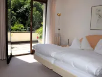 Garni Villa Siesta Park Hotels in Losone