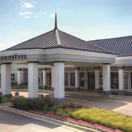 DoubleTree by Hilton Detroit Novi