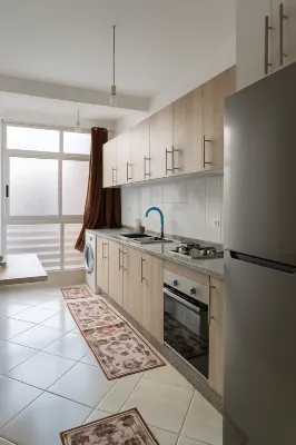 Spacious 3BR Near Menara Gardens and Airport - 레지던스