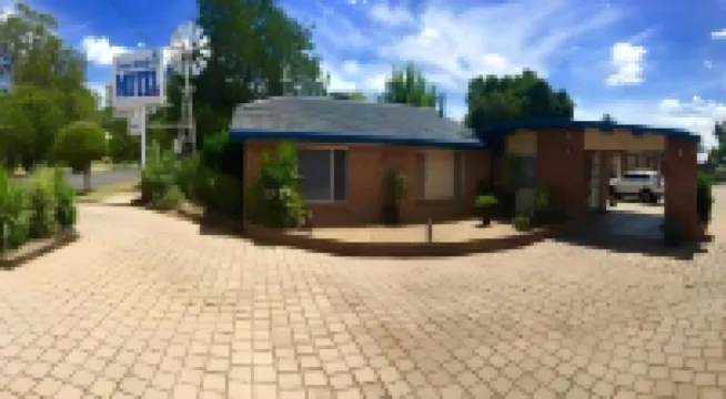 Orana Windmill Motel