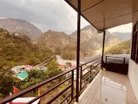 Mandakini Valley Resort