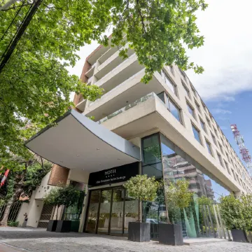 Abba Presidente Suites Santiago Отели рядом с достопримечательностью «Витакура»