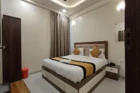 Hotel Grand Lushwood
