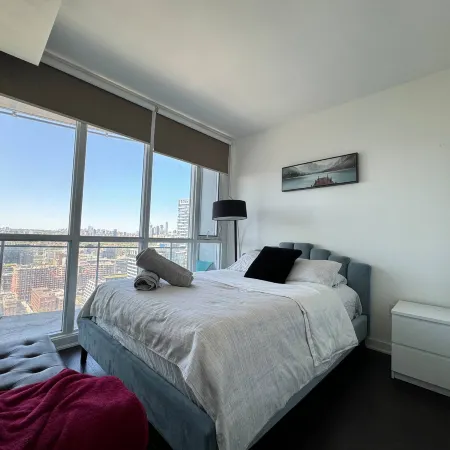 Free underground parking 5 minutes to CN Tower