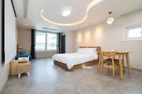 Samcheok Jangho Top Pension