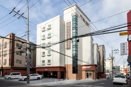 Java Hotel