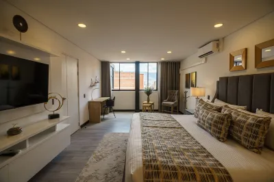 First Class Hotel Отели в г. 