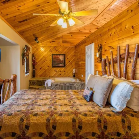 Great View! Pool Table,Hot Tub,Privacy,Fireplace