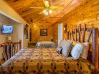 Great View! Pool Table,Hot Tub,Privacy,Fireplace