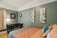 Elizabeth Page House - Charming & Modern Bungalow 3 Bedroom Home