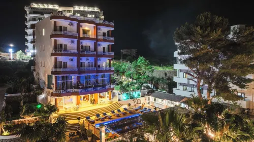 Saranda Hotel - Cho phép mang theo thú cưng