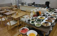 巖城皇冠山酒店 - 早餐
