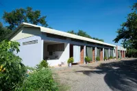 Phnom Meas Homestay Hotels in 