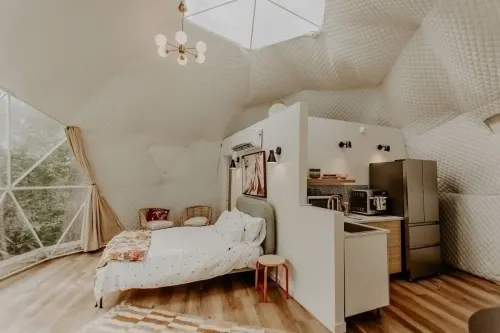 Whispering Waters: Dome Getaway - 4-stjärniga