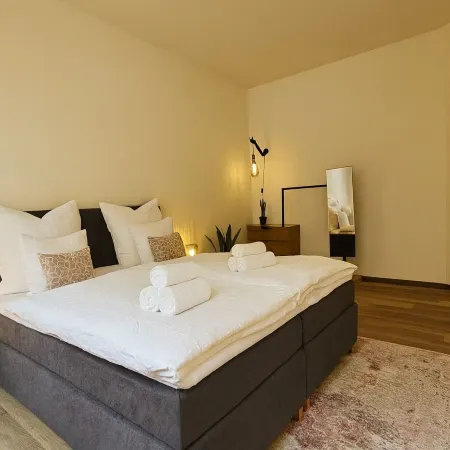 170m2 Apartment bis zu 15 P. 1min UBahn