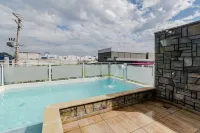 Casa com Piscina Churrasqueira e Ar Condicionado - Pools