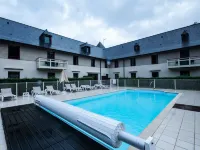 Hôtel Mercure Dinan Port le Jerzual - Swimmingpools