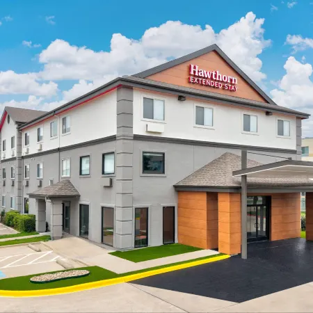 Hawthorn Extended Stay by Wyndham DFW Airport North