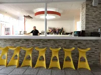Tropical Paradise - Quầy bar