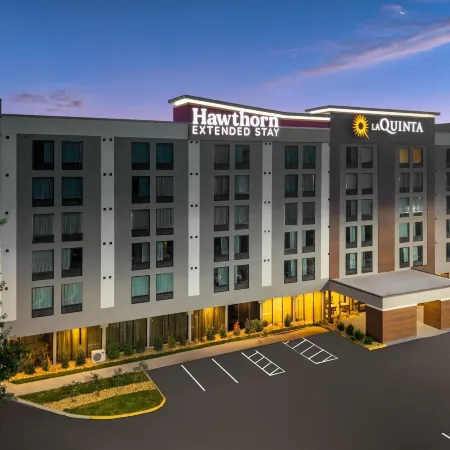 Hawthorn Extended Stay by Wyndham Nashville Airport/Opryland Отели рядом с достопримечательностью «Опри Миллс»
