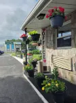 Motor Court Motel