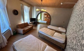 Hotel Runge 24 7 Check in & Free Parking