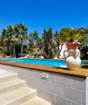 La Maison One B&B - Rooftop Pools