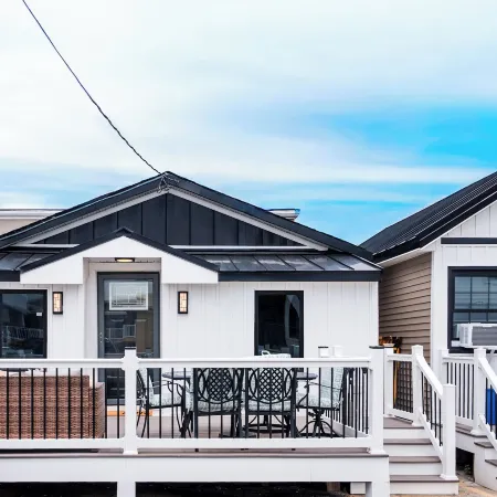 Coastal Sands Inn