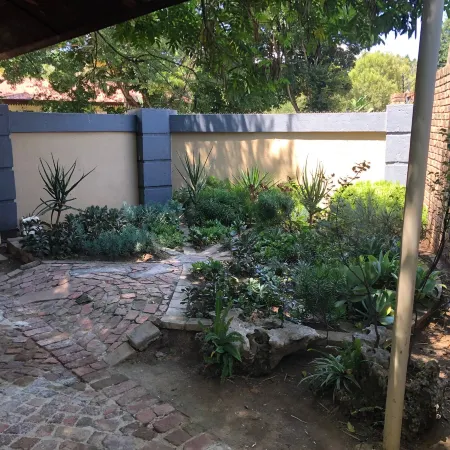 Tranquil Holiday Retreat in Hartbeespoort with Stunning Views