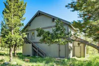 Kirkwood Group Mtn Escape! Trail & Lake Access - Homestays