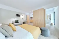 Art Home Apartments - Apartments