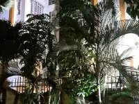 Jolly 1br With AC, Backup Gen, Netflix, Balcony Hotels near Kisumu International Airport