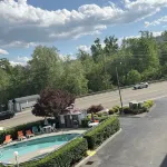 Baymont by Wyndham Pigeon Forge Near Island Drive - Pool