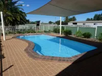 Leeton Heritage Motor Inn - Pools
