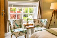 Bridgeside Rooms - Parkplatz