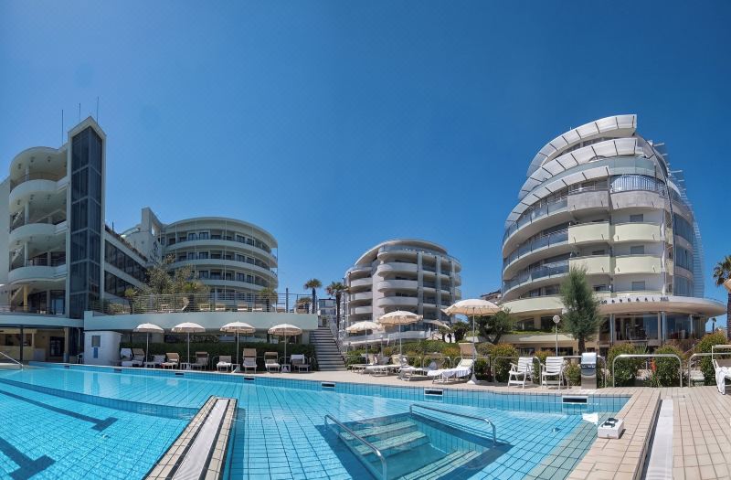 Hotel Premier & Suites - Premier Resort