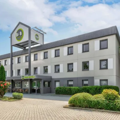 B&B Hotel Kassel-Lohfelden Hotels near Druselturm