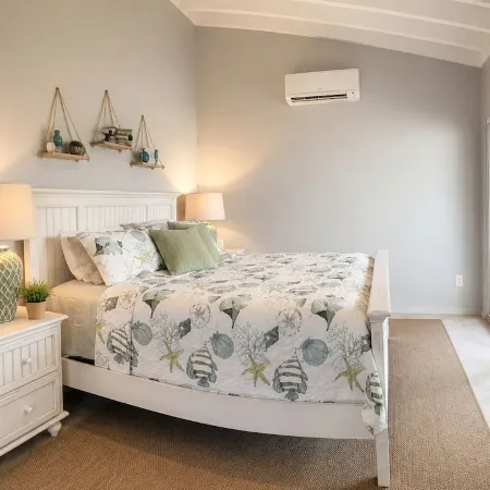 2Br 2BA - "A Little Vitamin Sea" with Amazing Views Plus Backup Power