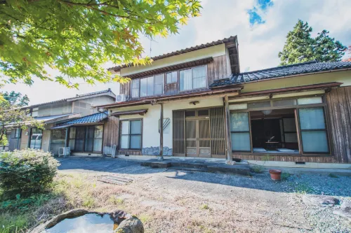 Akiyato Active Art Hotel - 2 Yıldız