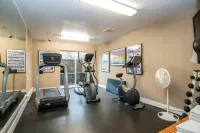 Sandman Hotel Vancouver Airport - Gym
