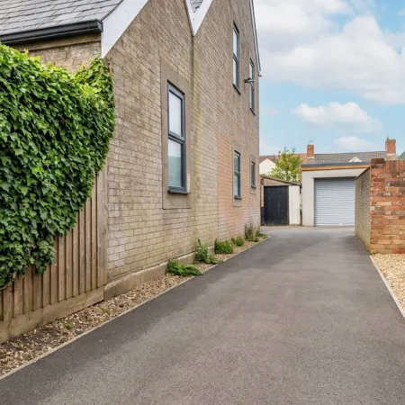 Cosy One-bedroom in Birchgrove, Cardiff