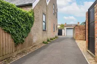 Cosy One-bedroom in Birchgrove, Cardiff - 2 Yıldız