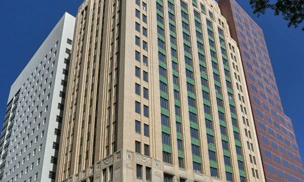 Renaissance Saint Elm Dallas Downtown Hotel