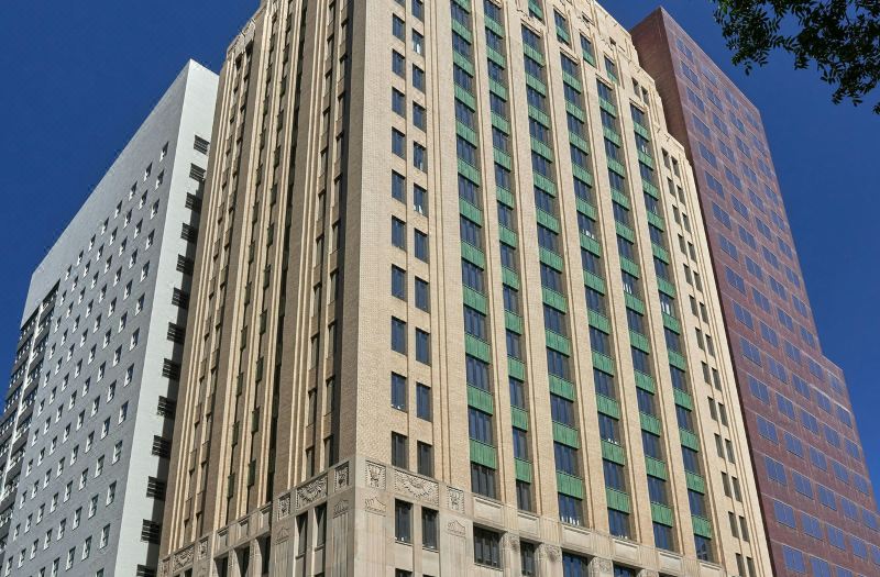 Renaissance Saint Elm Dallas Downtown Hotel