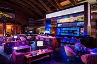 Santiago Marriott Hotel - Bares