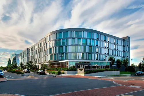 Courtyard Philadelphia South at the Navy Yard - Kylpylä